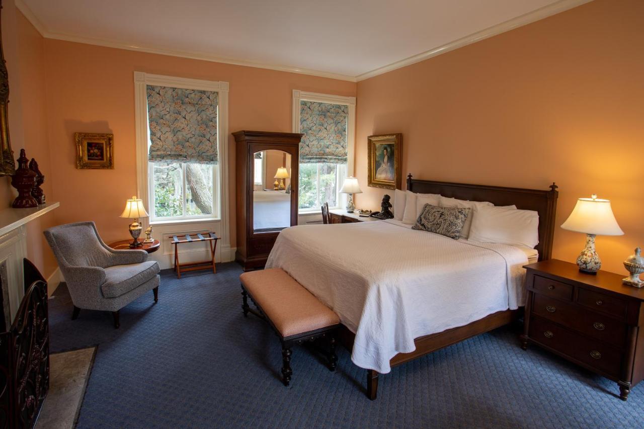 Eliza Thompson House, Historic Inns Of Savannah Collection (Adults Only) Ngoại thất bức ảnh