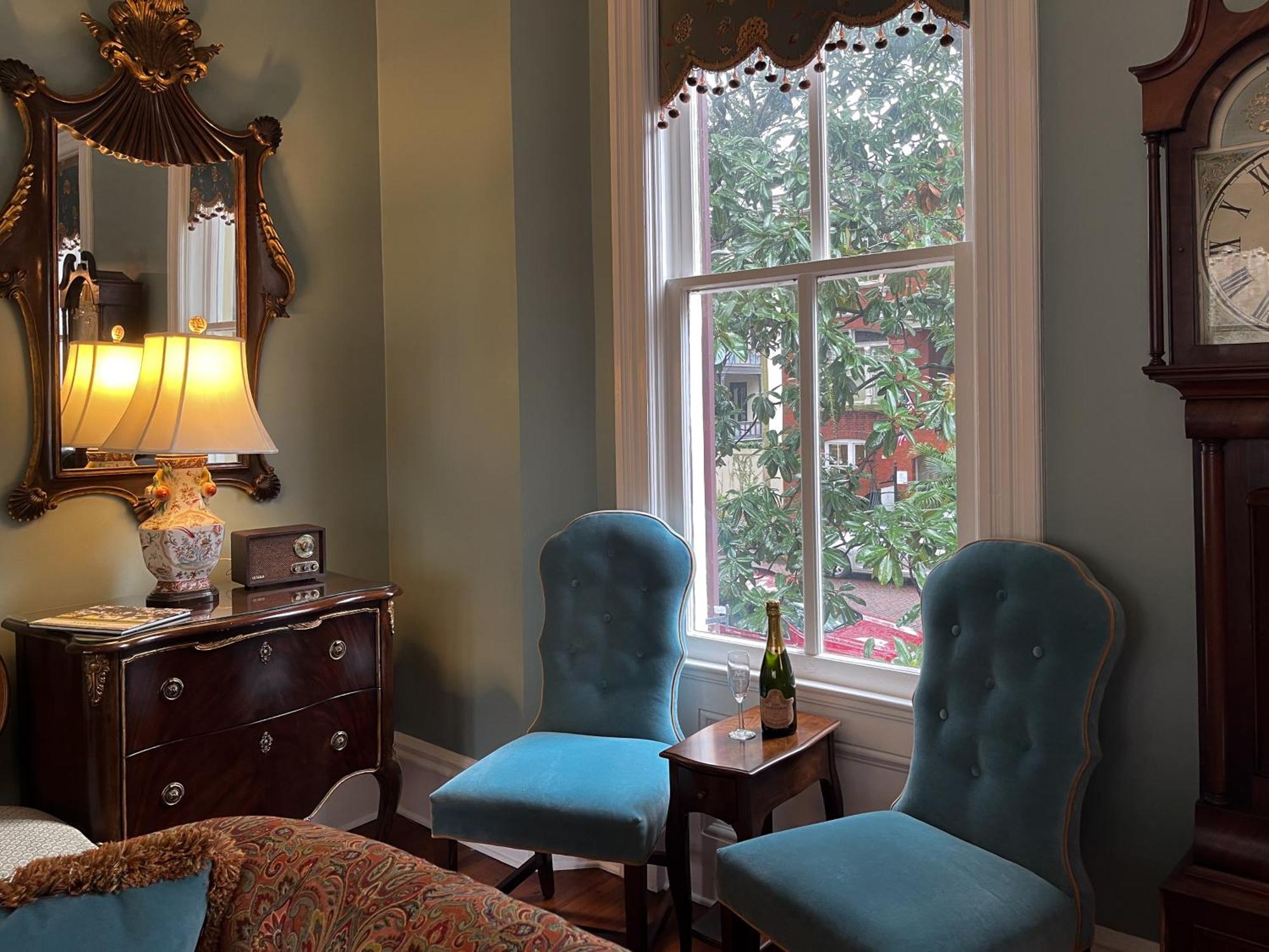 Eliza Thompson House, Historic Inns Of Savannah Collection (Adults Only) Ngoại thất bức ảnh