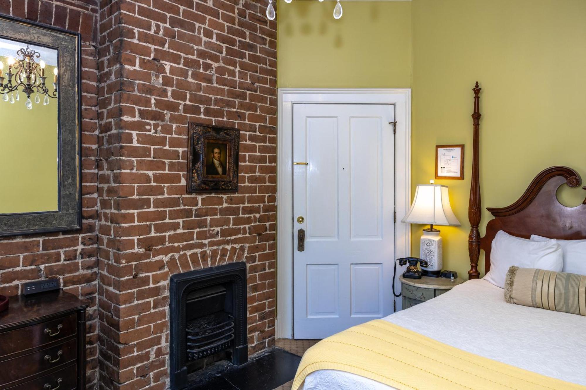 Eliza Thompson House, Historic Inns Of Savannah Collection (Adults Only) Ngoại thất bức ảnh